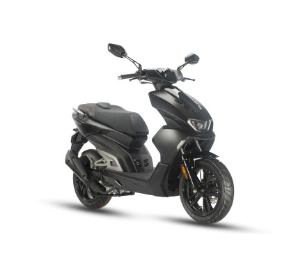 SCOOTER STREETMAX 50CC NOIR MAT / NOIR BRILLANT 12\