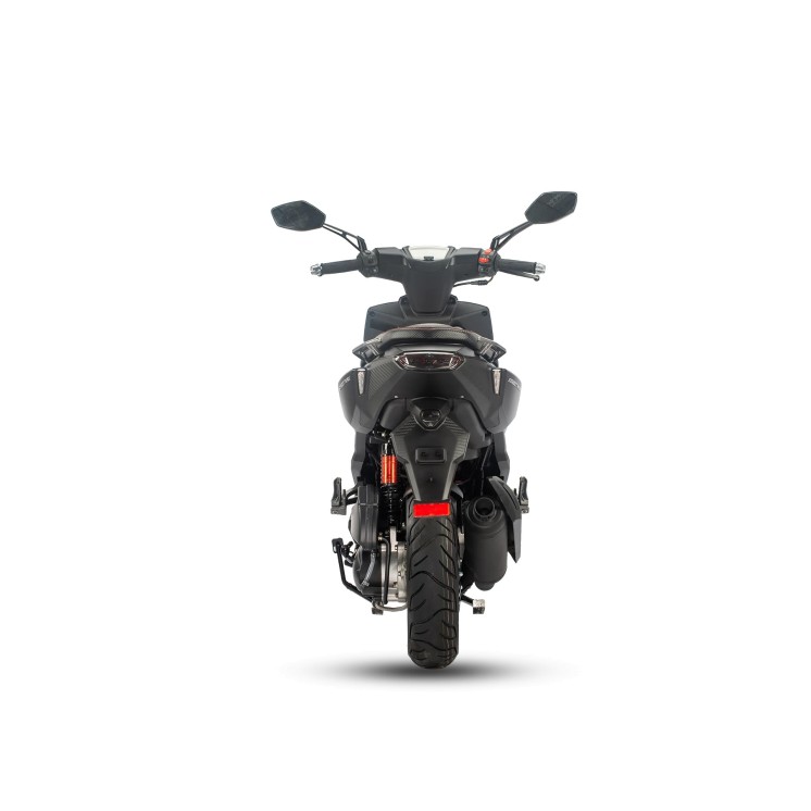 SCOOTER STREETMAX 50CC NOIR MAT / NOIR BRILLANT 12\