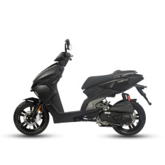 SCOOTER STREETMAX 50CC NOIR MAT / NOIR BRILLANT 12\