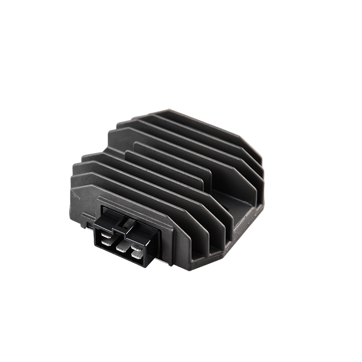 REGULATEUR DE TENSION MAXI SCOOTER TEKNIX ADAPT. 500/530 YAMAHA TMAX