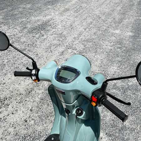 SCOOTER IMF 50 NAXOS BLEU
