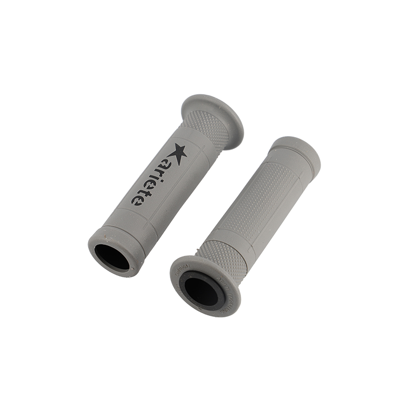 REVETEMENT/POIGNEE ARIETE ARIRAM GRIS/NOIR (PR)  - 120MM - DEBOUCHE POUR EMBOUT DE GUIDON