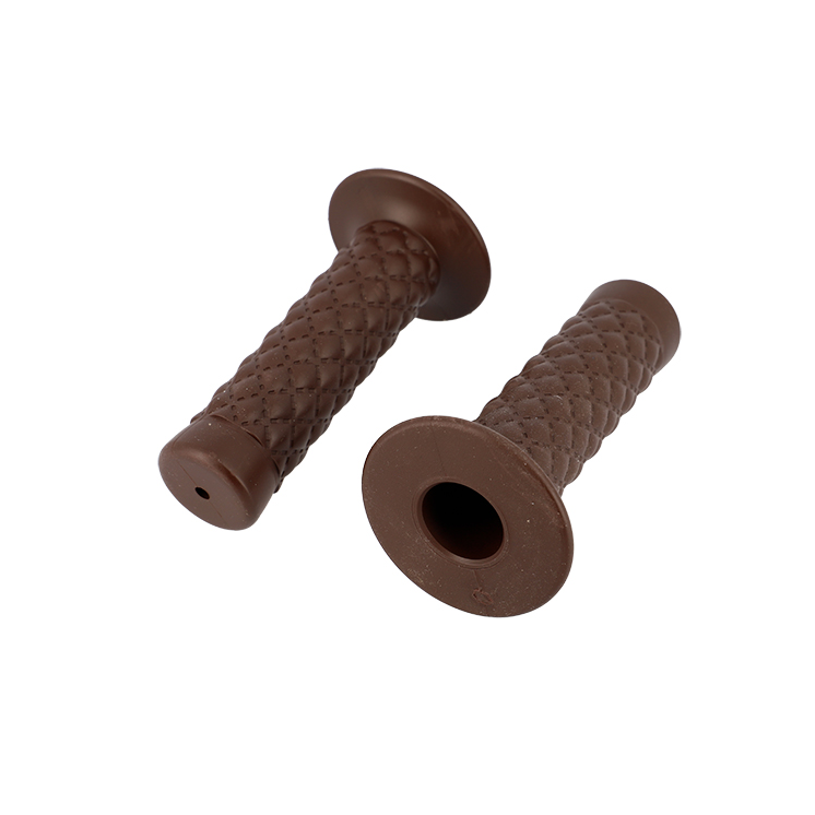 REVETEMENT/POIGNEE BLACKWAY CHESTERFIELD MARRON (PR)  - 124MM