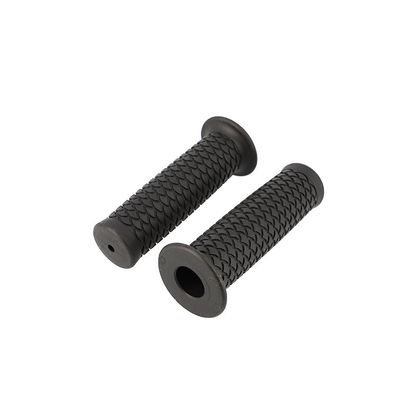 REVETEMENT/POIGNEE BLACKWAY STRATFORD NOIR (PR)  - 124MM