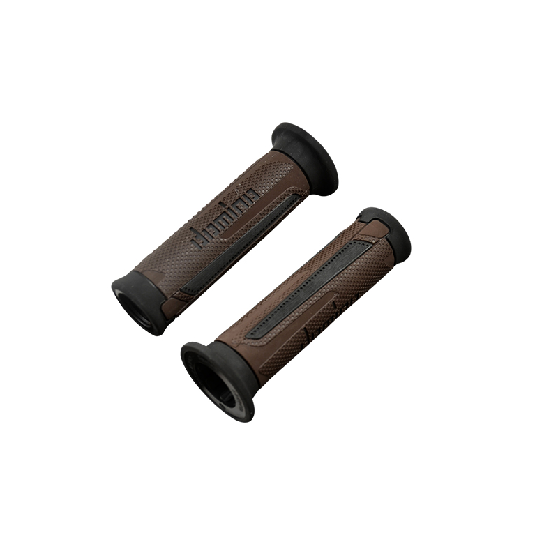 REVETEMENT/POIGNEE DOMINO A350 TURISMO NOIR/MARRON (PR) DEBOUCHE POUR EMBOUT GUIDON