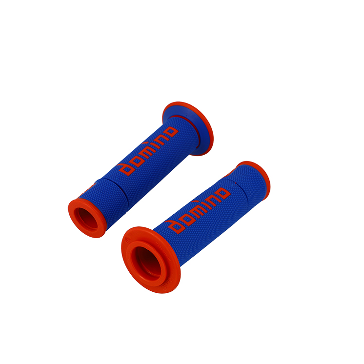 REVETEMENT/POIGNEE DOMINO A450 BLEU/ROUGE (PR) DEBOUCHE POUR EMBOUT GUIDON