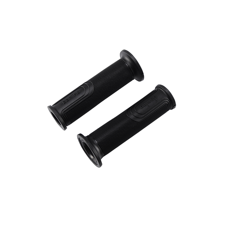 REVETEMENT/POIGNEE DOMINO STRADALE NOIR (PR) DEBOUCHE POUR EMBOUT GUIDON