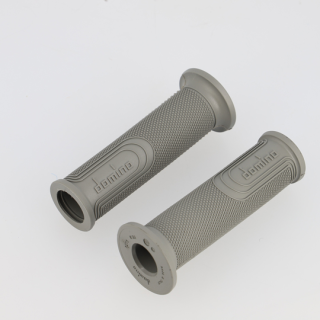 REVETEMENT/POIGNEE DOMINO STYLE GRIS (PR) 120MM DEBOUCHE POUR EMBOUT GUIDON