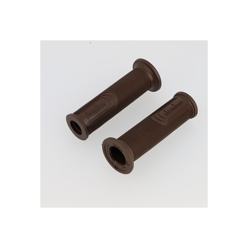 REVETEMENT/POIGNEE DOMINO STYLE MARRON (PR) 120MM DEBOUCHE POUR EMBOUT GUIDON