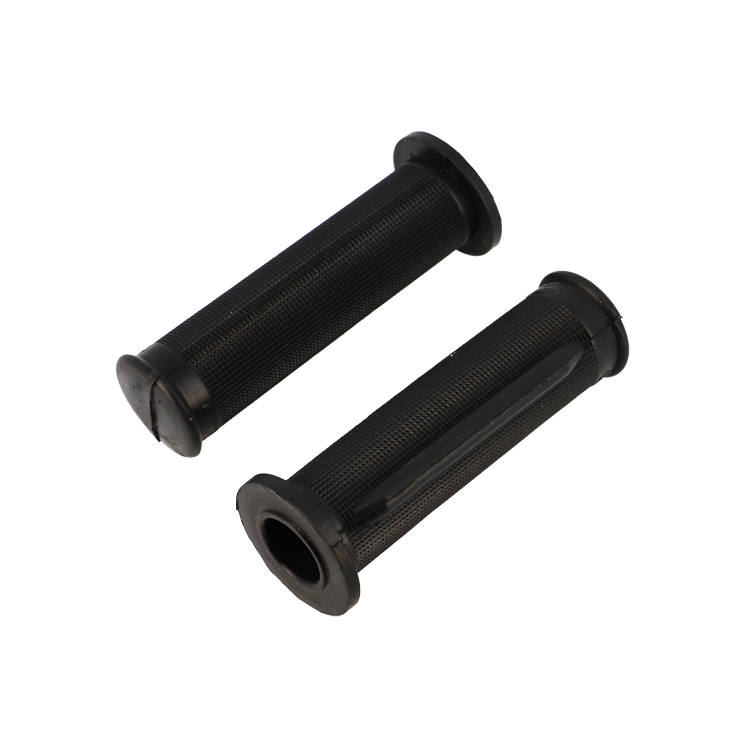 REVETEMENT/POIGNEE DOMINO VINTAGE DAYTONA NOIR (PR) 130MM