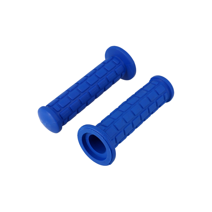 REVETEMENT/POIGNEE SCOOTER/CYCLO ASPECT CROSS BLEU 130MM (PR)