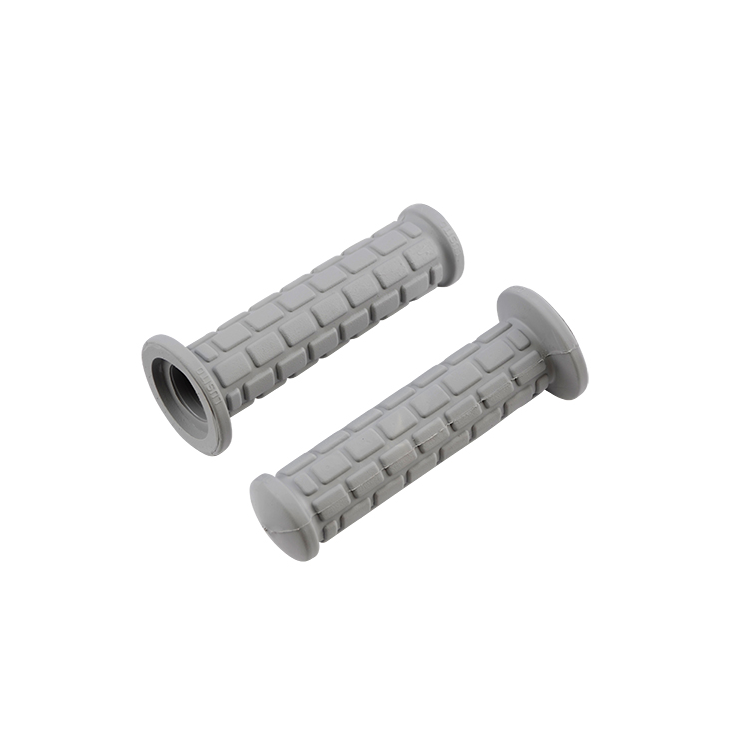REVETEMENT/POIGNEE SCOOTER/CYCLO ASPECT CROSS GRIS 130MM (PR)