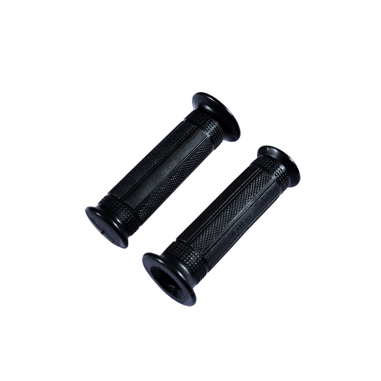 REVETEMENT/POIGNEE SCOOTER/CYCLO NOIR 115MM (PR)